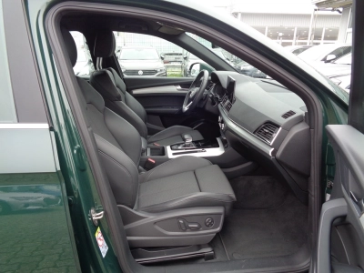 Audi Q5 Sportback - SE-U74022 