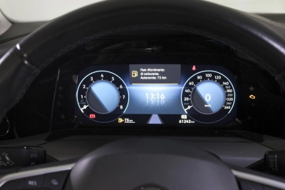 Volkswagen Golf - AU-U77634 