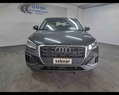 Audi Q2 - AU-U72527 