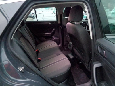 Volkswagen T-Roc - SE-U77700 