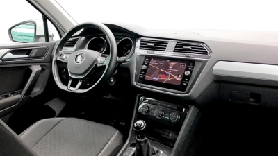Volkswagen Tiguan - SE-U78724 