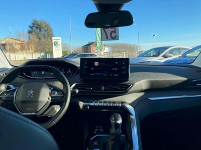 Peugeot 3008 - AU-U75566 