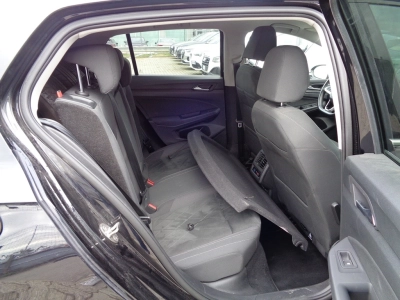 Volkswagen Golf - SE-U74719 