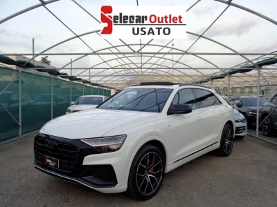 Audi Q8 - SE-U77833 
