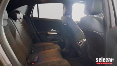 Mercedes-Benz GLA-H247 - SE-U79754 