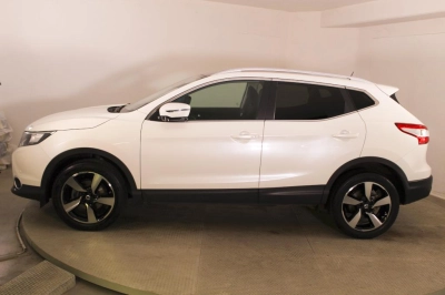 Nissan Qashqai - AU-U76448 