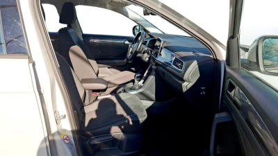 Volkswagen T-Roc - SE-U76979 