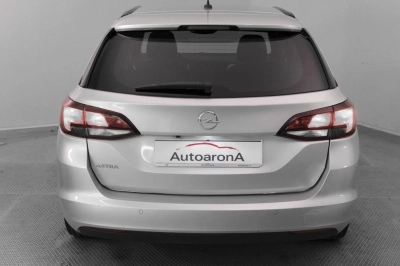 Opel Astra - AU-U74809 