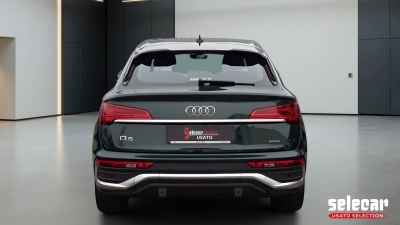 Audi Q5 Sportback - SE-U74022 
