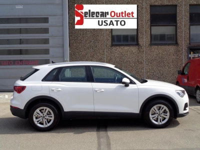 Audi Q3 - SE-U77707 