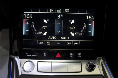 Audi e-tron - AU-U79034 