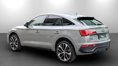 Audi Q5 Sportback - SE-U77777 