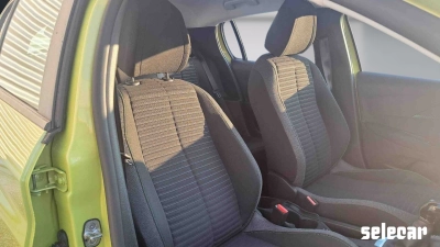 Peugeot 208 - SE-U77712 