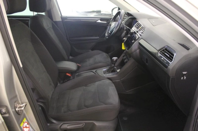 Volkswagen Tiguan - AU-U77938 