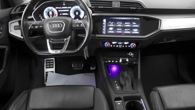 Audi Q3 - AU-U74402 