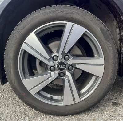 Audi Q2 - AU-U78627 