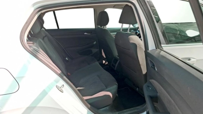 Volkswagen Golf - SE-U78127 