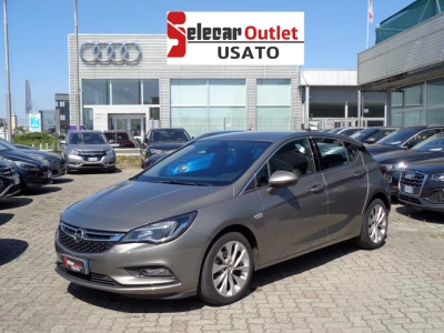 Opel Astra - SE-U76805 