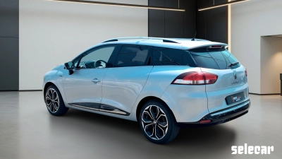 Renault Clio - SE-U77817 