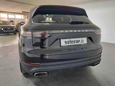 Porsche Cayenne - SE-U71599 
