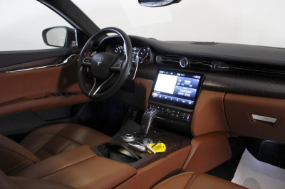 Maserati Quattroporte - AU-U77255 