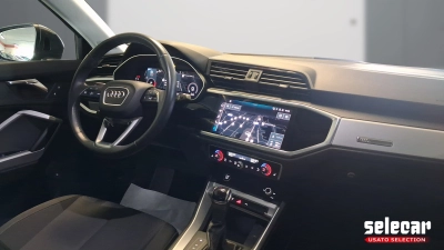 Audi Q3 - SE-U80202 
