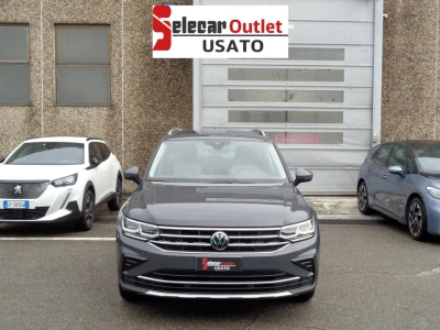 Volkswagen Tiguan - SE-U76582 