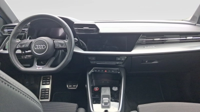 Audi S3 - AU-U79400 