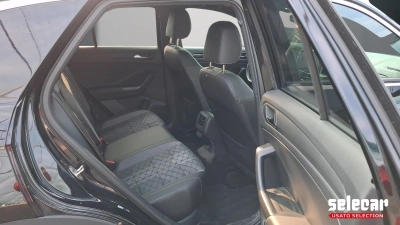 Volkswagen T-Roc - SE-U80352 