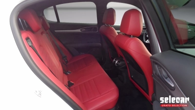 Alfa romeo Stelvio - SE-U76655 