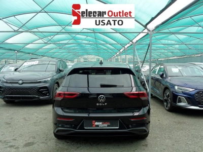 Volkswagen Golf - SE-U76827 