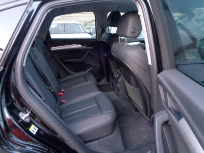 Audi Q5 Sportback - SE-U77883 