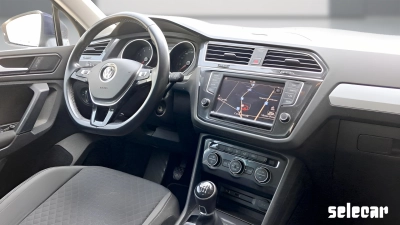 Volkswagen Tiguan - SE-U79536 