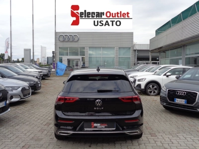 Volkswagen Golf - SE-U74719 