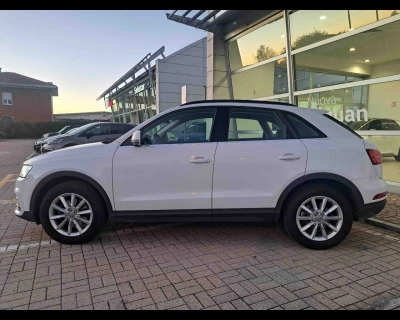 Audi Q3 - SE-U77667 