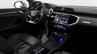 Audi Q3 - AU-U74402 