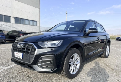 Audi Q5 - AU-U73944 