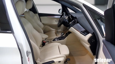 BMW Serie - SE-U77922 