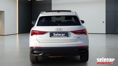 Audi Q3 - AU-U76558 