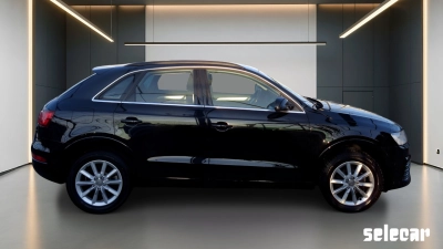 Audi Q3 - AU-U76460 