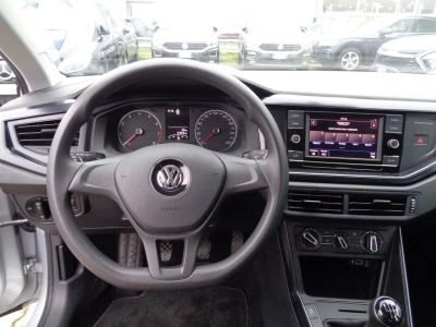 Volkswagen Polo - SE-U74890 