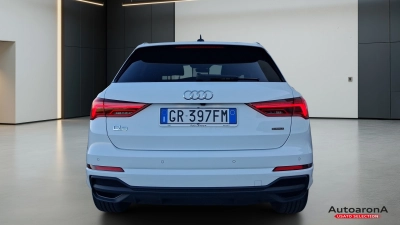 Audi Q3 - AU-U78328 