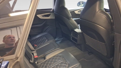 Audi Q8 - AU-U78773 