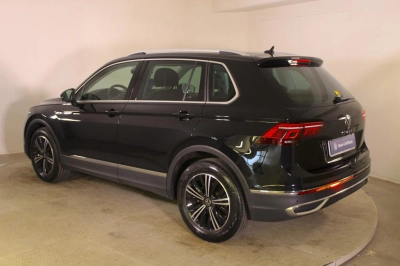 Volkswagen Tiguan - AU-U77598 