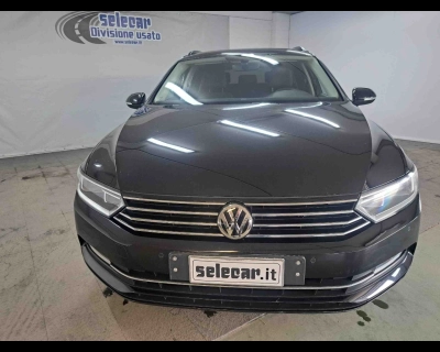 Volkswagen Passat - SE-U79017 