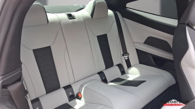BMW M4 - AU-U79506 