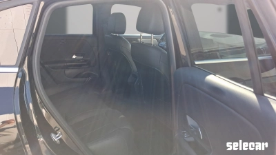 Mercedes-Benz GLA-H247 - SE-U79479 