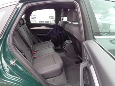 Audi Q5 Sportback - SE-U74022 