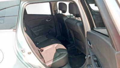 Renault Clio - SE-U77817 