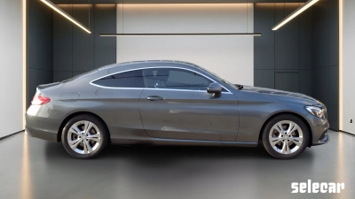 Mercedes-Benz Classe - SE-U78583 